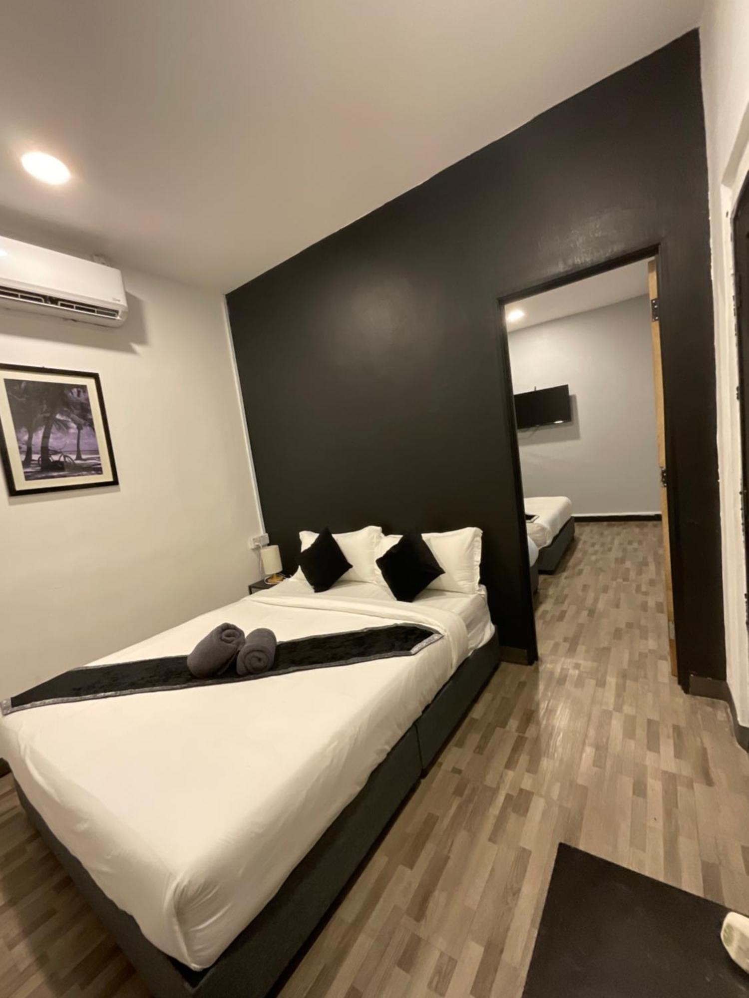 The Sky Inn 콴탄 외부 사진