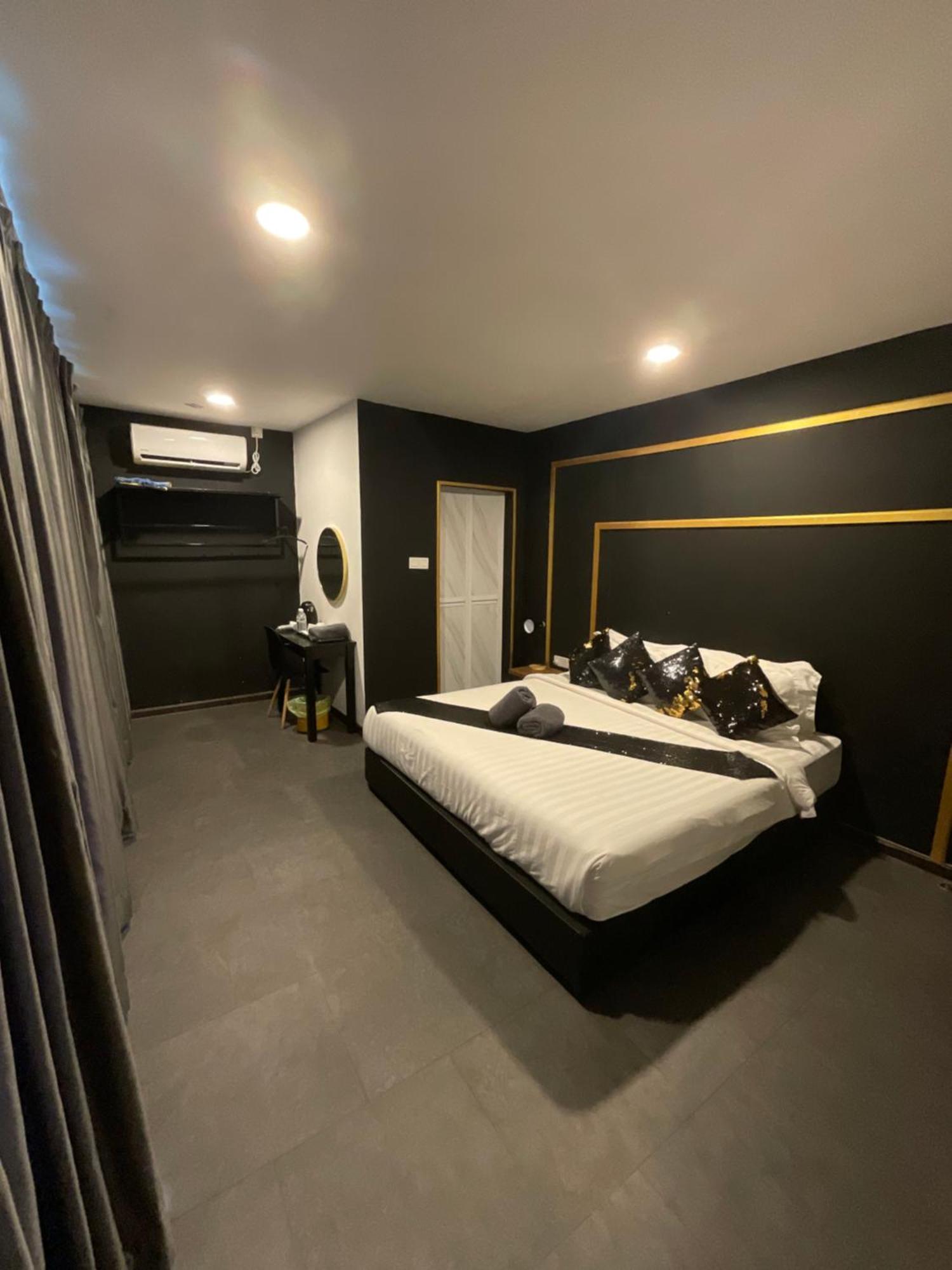The Sky Inn 콴탄 외부 사진