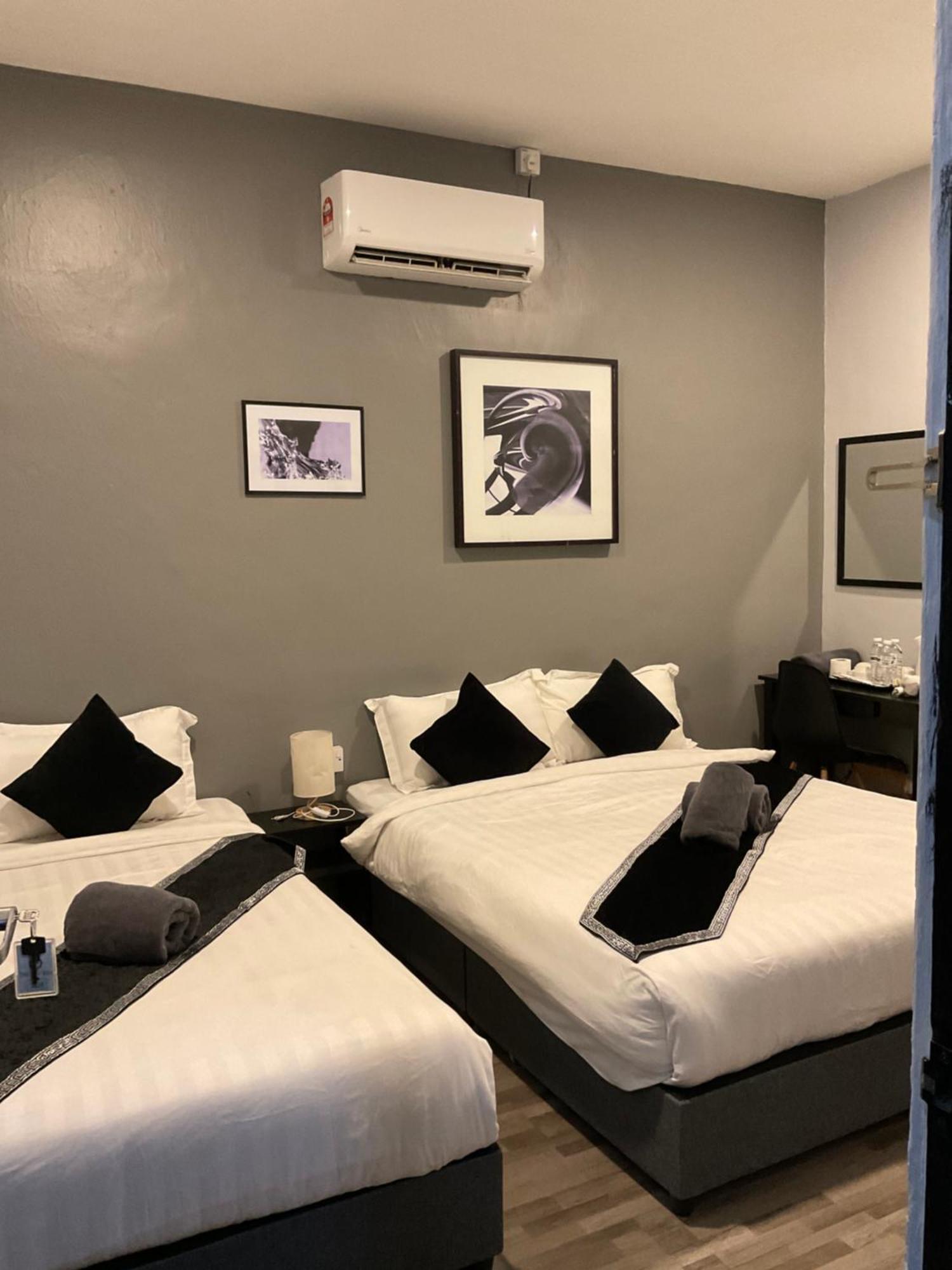 The Sky Inn 콴탄 외부 사진